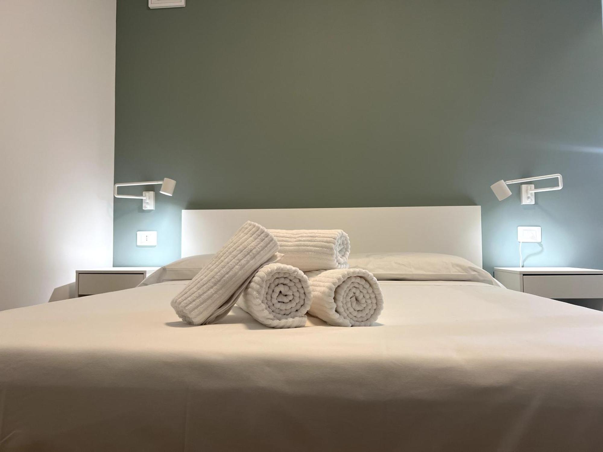Near Vatican, Irnerio 47 Guest House Roma Quarto foto